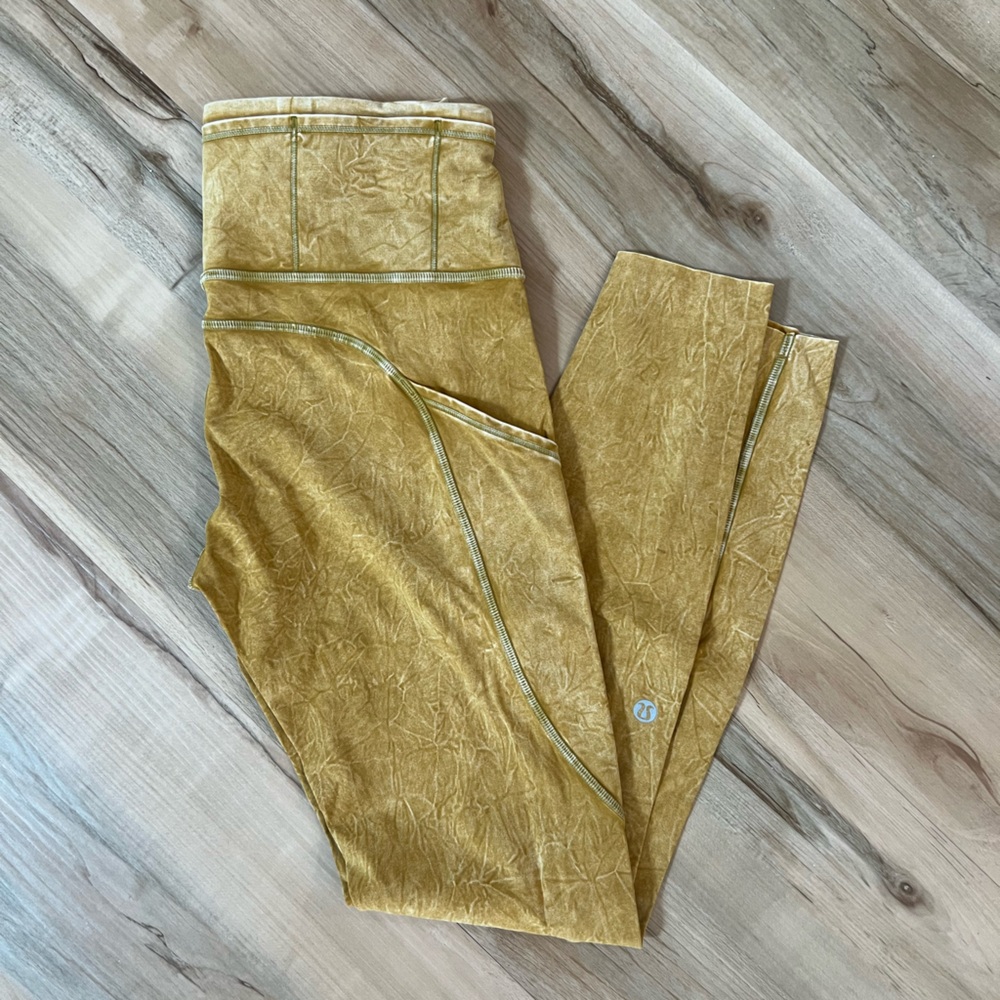 Acid wash Lululemon crops
